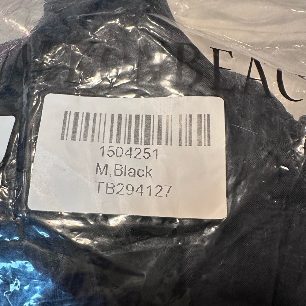 NWT Walk on beach Black Tankini Swim Top Size Medium - Picture 4 of 10
